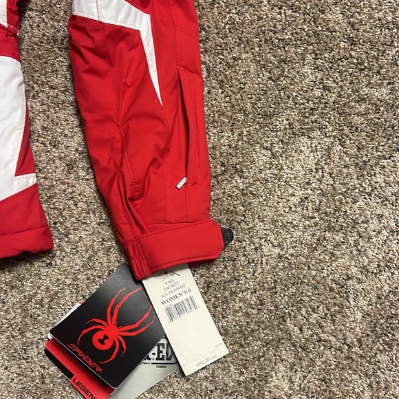 NWT Spyder Ski/snowboard jacket - Picture 3 of 9